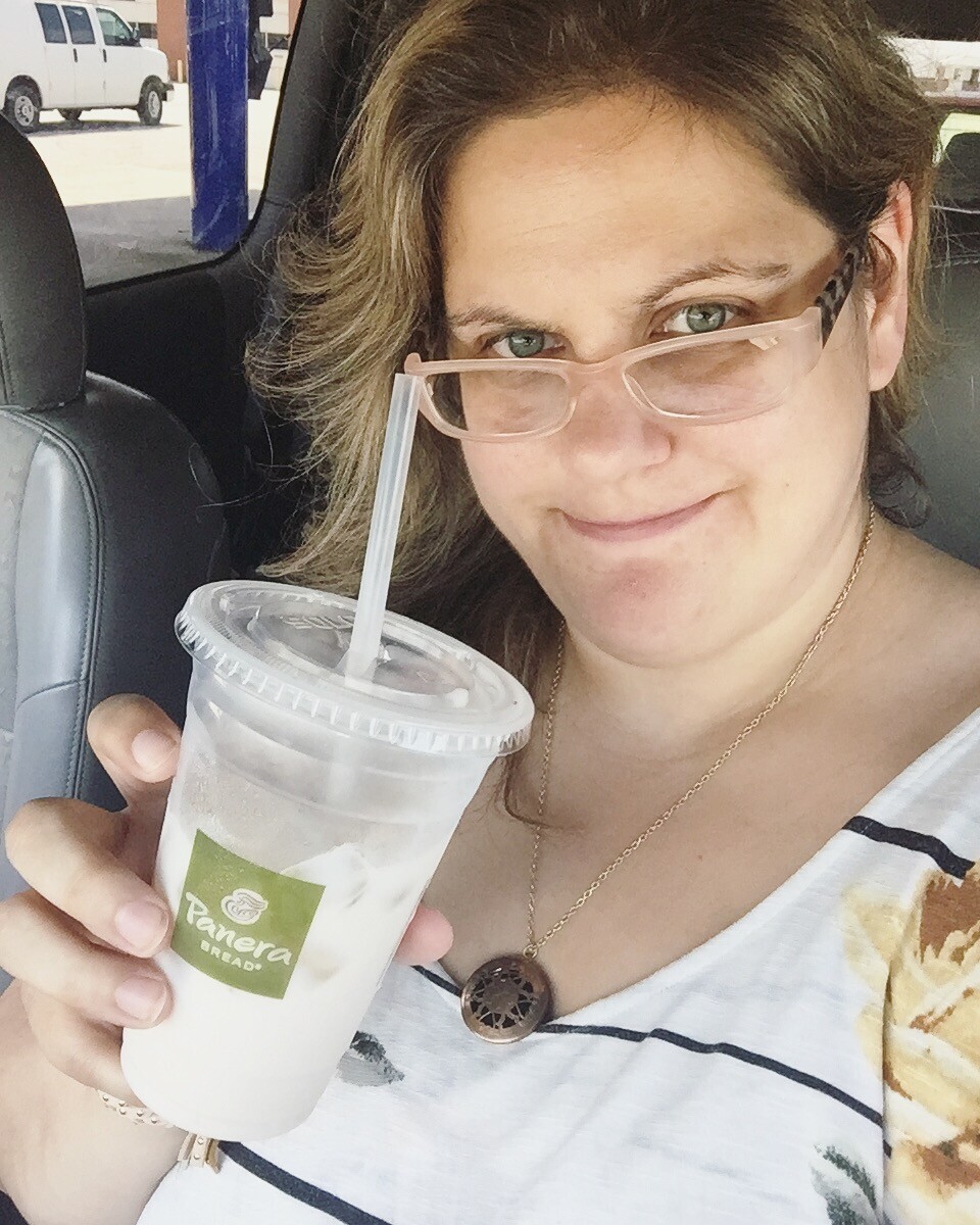 I’m going to tell you a secret… I have a slight addiction to Panera’s iced chai. 😬