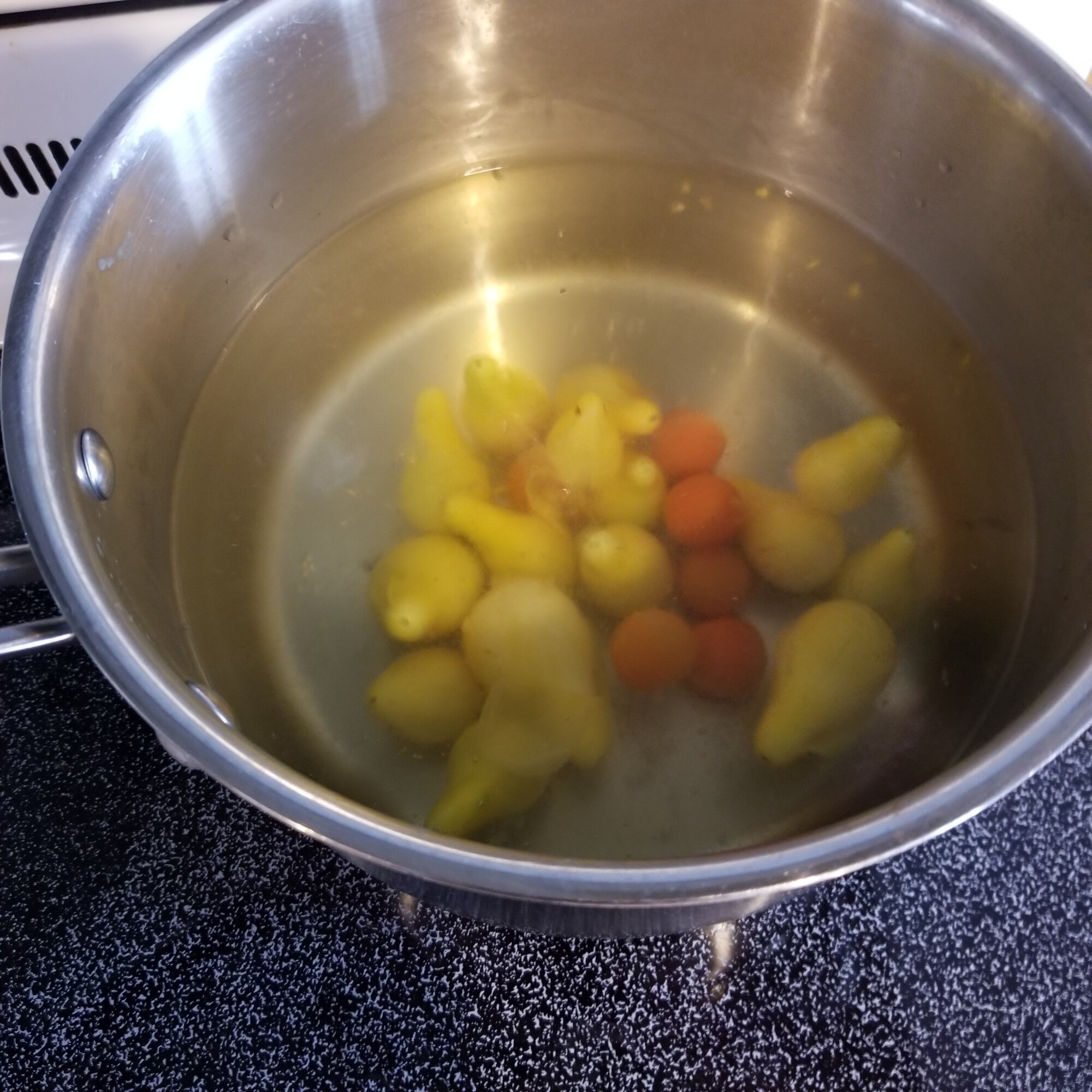 tomatoes in boiling water