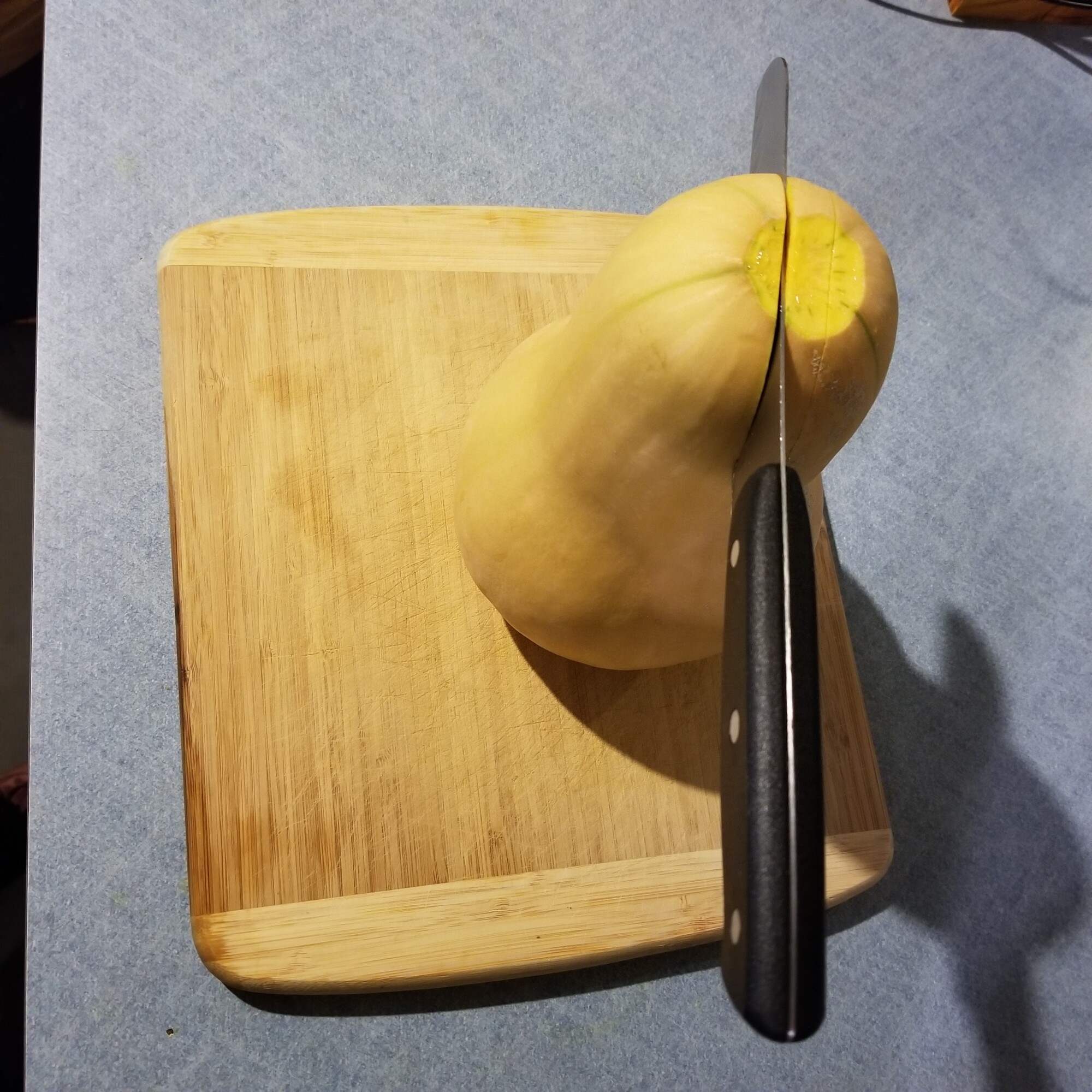 butternut squash cutting