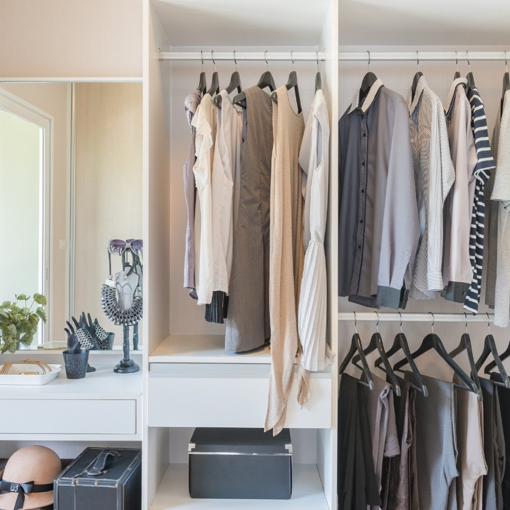 Closet organizing 