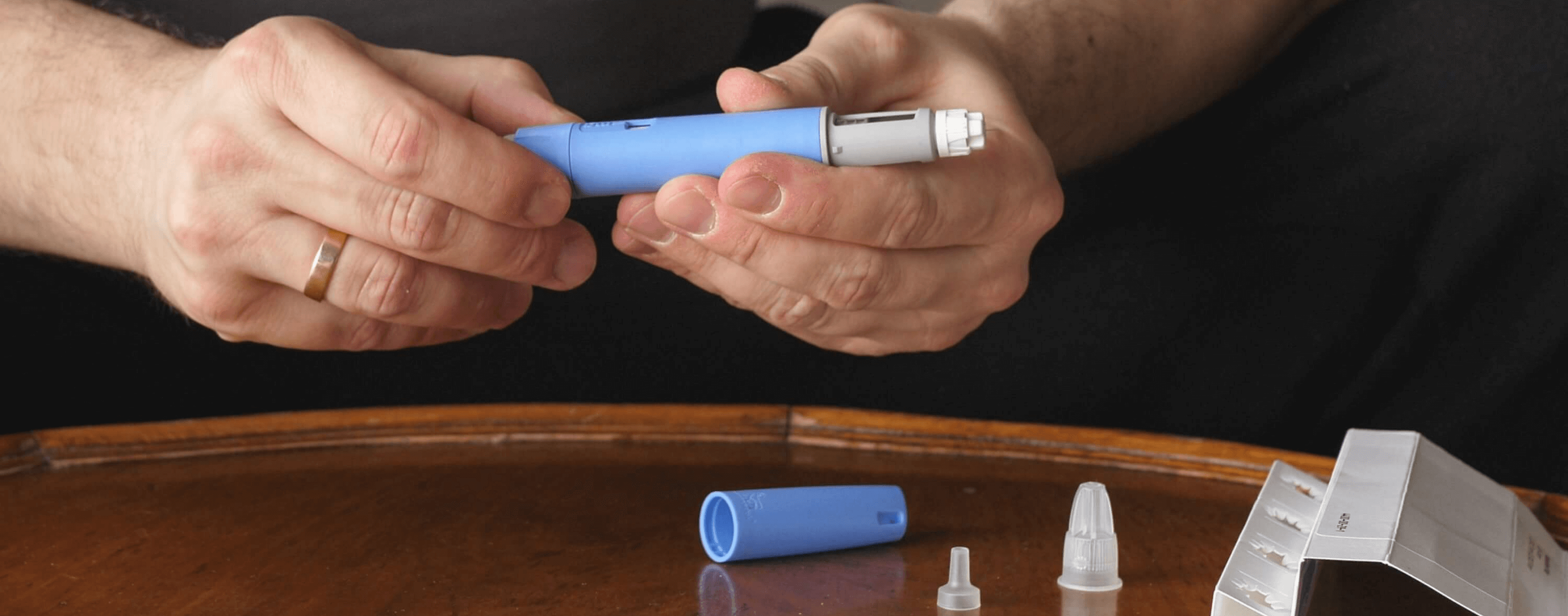  A comparison of an Ozempic injection pen versus the natural alternative, Berberine, for metabolic health and weight management.